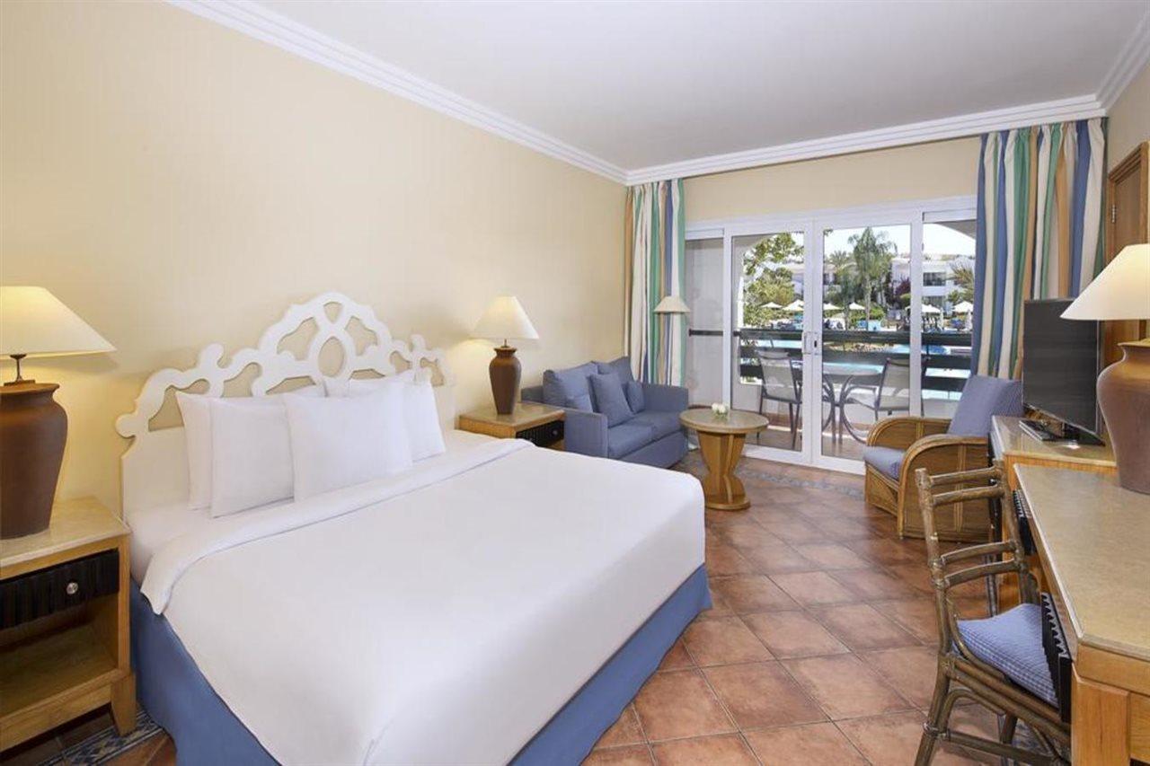 Sharm Dreams Vacation Club - Aqua Park Hotel Exterior foto A room at the Hilton San Diego Bayfront