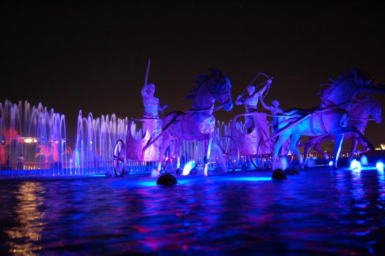 Sharm Dreams Vacation Club - Aqua Park Hotel Exterior foto Fountain of the Four Horses