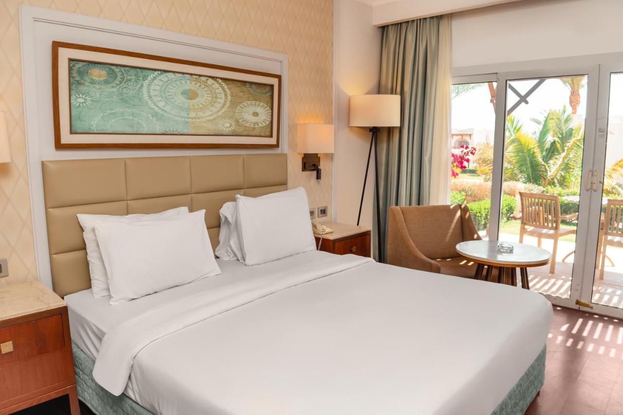 Sharm Dreams Vacation Club - Aqua Park Hotel Exterior foto A room at the Hilton Sharm El Sheikh